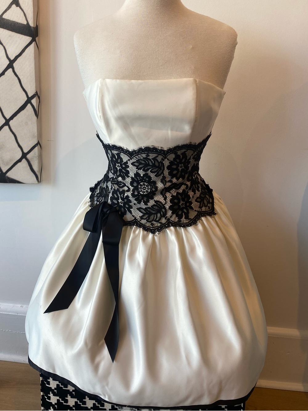 Jessica McClintock mini dress